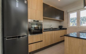 Property slide 22