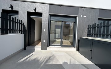 Property slide 33