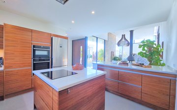 Property slide 9
