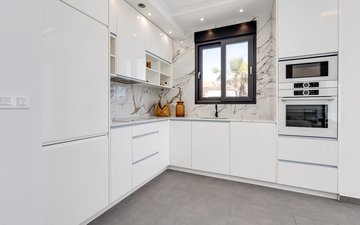 Property slide 18
