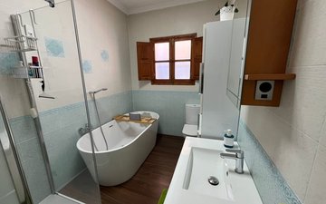 Property slide 21