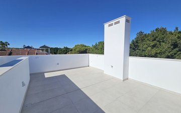 Property slide 25