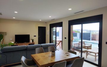 Property slide 22