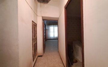 Property slide 22
