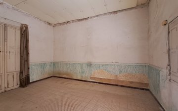 Property slide 20