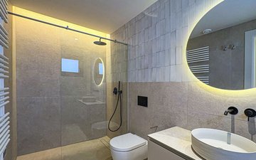 Property slide 18