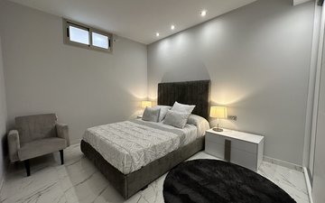 Property slide 21