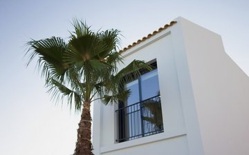 Property slide 14