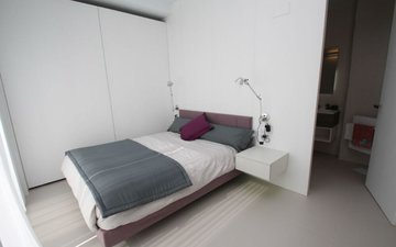 Property slide 25