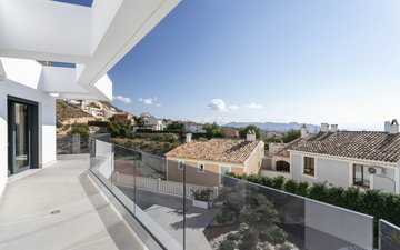 Property slide 25