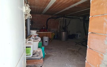 Property slide 37