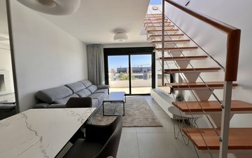 Property slide 22