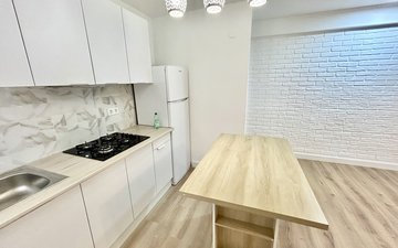 Property slide 7