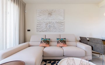 Property slide 10