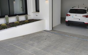 Property slide 22