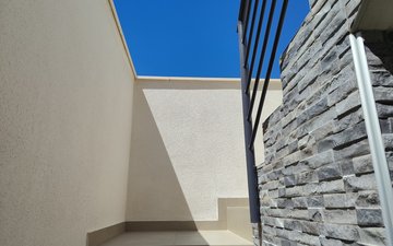 Property slide 39