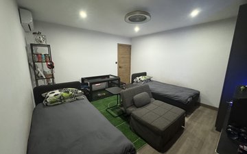 Property slide 20