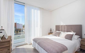 Property slide 21