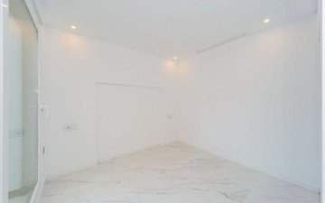 Property slide 28