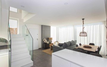 Property slide 5