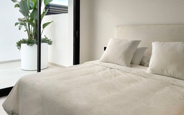 Property slide 23