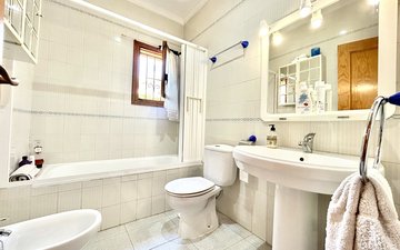 Property slide 20