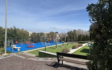 Property slide 18