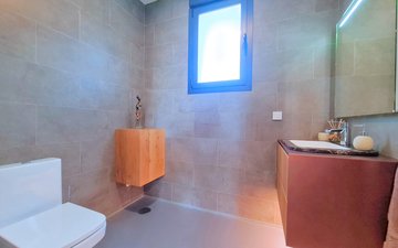 Property slide 28