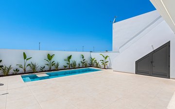 Property slide 32