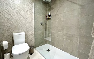 Property slide 18