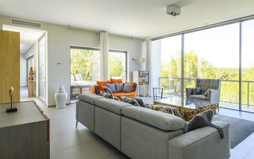 Property slide 8