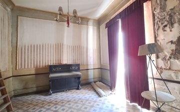 Property slide 31