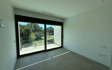 Property slide 23