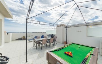 Property slide 20