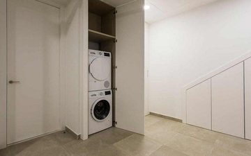 Property slide 19