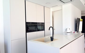Property slide 25