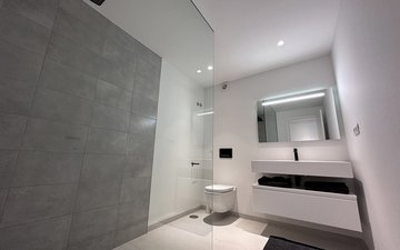 Property slide 21