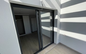 Property slide 20