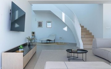 Property slide 9