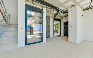 Property slide 5