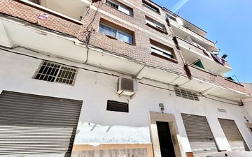 Property slide 23