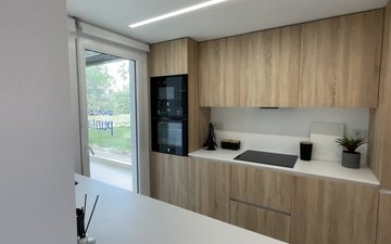 Property slide 4