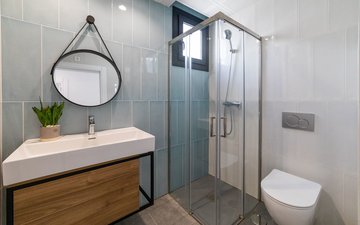 Property slide 21