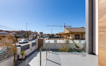 Property slide 38