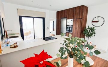 Property slide 7