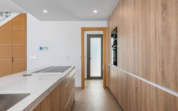 Property slide 14