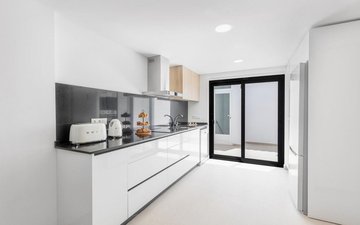 Property slide 18