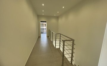 Property slide 34