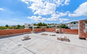Property slide 20