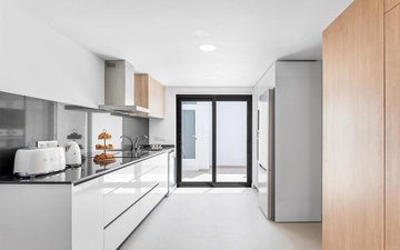 Property slide 19